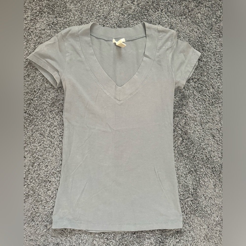 Ambiance vneck